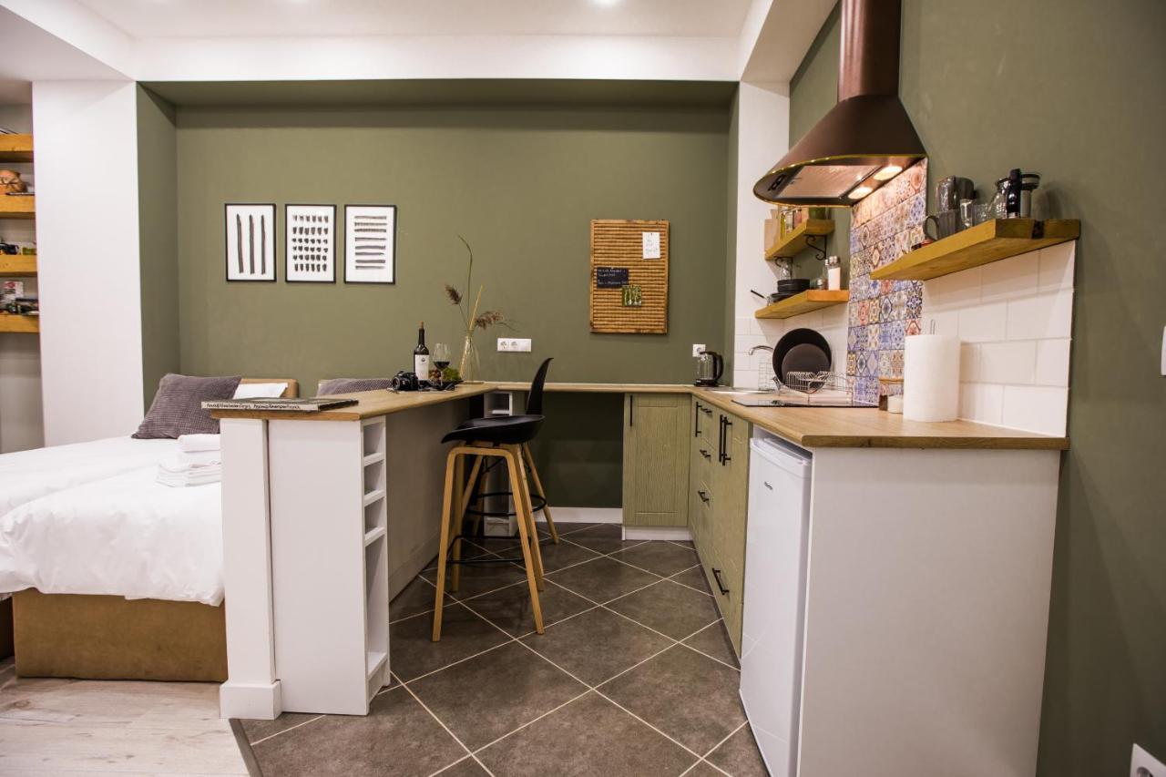 Hotelise I Bells-Of-Ireland Apartment Jerevan Eksteriør billede