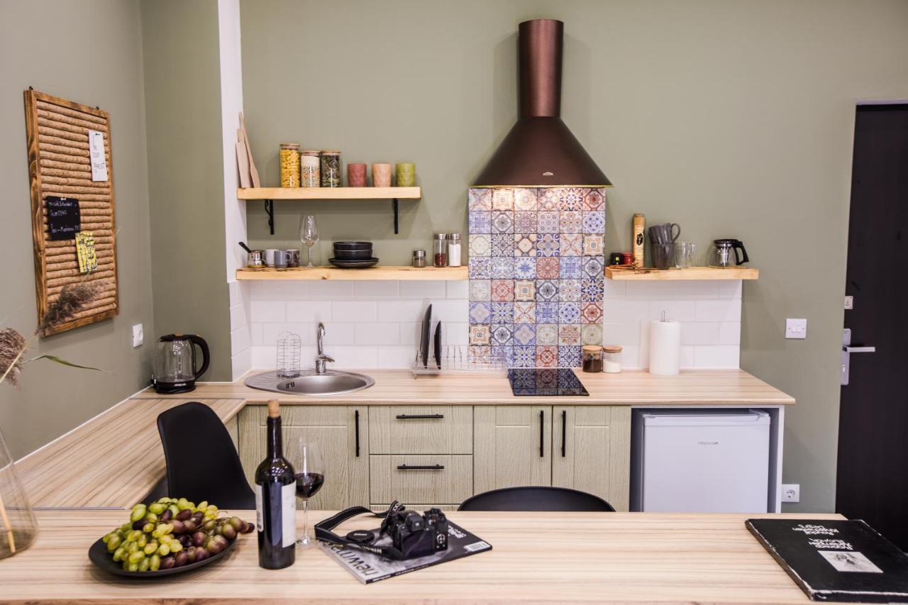 Hotelise I Bells-Of-Ireland Apartment Jerevan Eksteriør billede